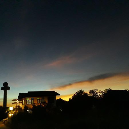 BaanTung Homestay Mukdahan Luaran gambar