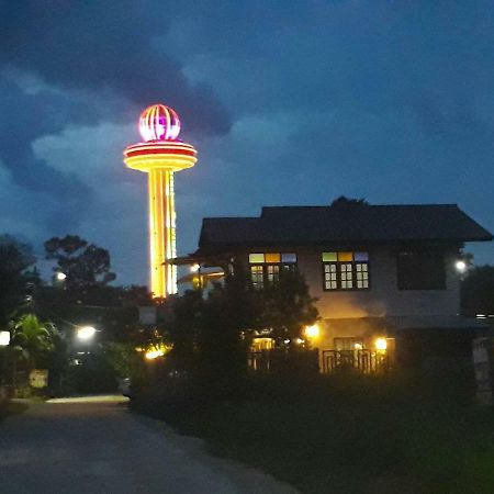 BaanTung Homestay Mukdahan Luaran gambar