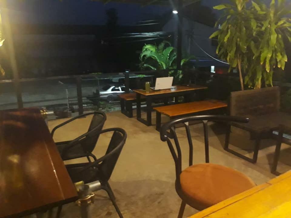 BaanTung Homestay Mukdahan Luaran gambar