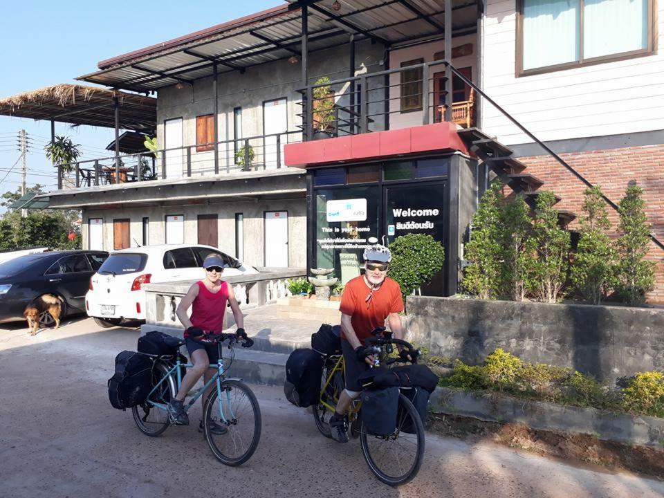 BaanTung Homestay Mukdahan Luaran gambar
